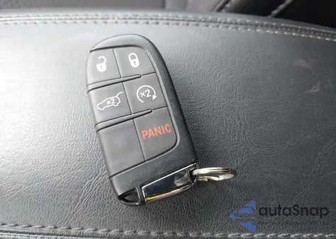 2023 Jeep Compass Altitude 4X4 from USA, damaged, VIN 3C4NJDBN8PT529695